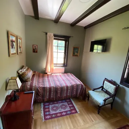 Miletica Cardak krevet i doručak Ribarska Banja